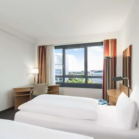 Nh Hotel 4*