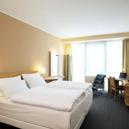 Nh Hotel 4*