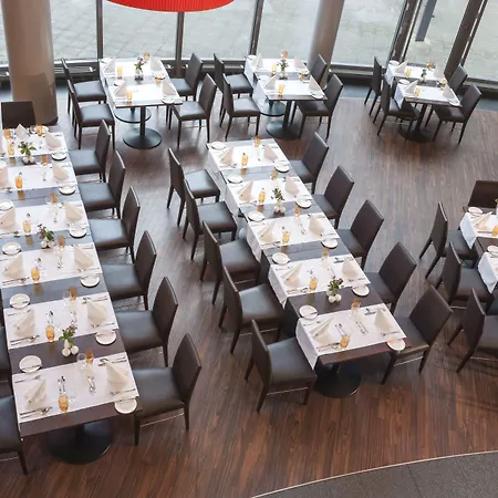 Nh シティ ホテル 4*