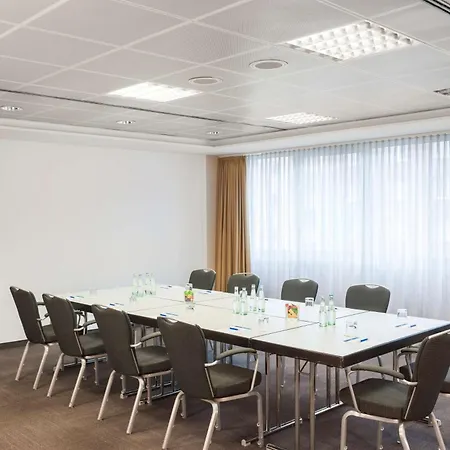 Nh シティ デュッセルドルフ