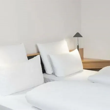 Nh Hotel 4*