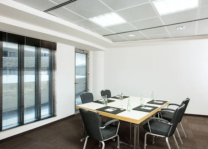 杜塞尔多夫nh酒店 4*