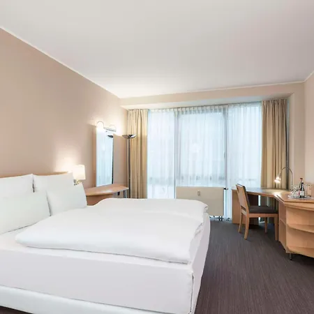 Nh Hotell 4*