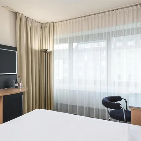 Hotell Nh Düsseldorf