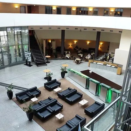 Hotell Nh 4*